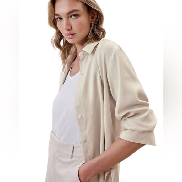 Banana Republic Factory Vegan Suede Button Up Shirt Women's Stone Ivory XL New - Picture 3 of 13